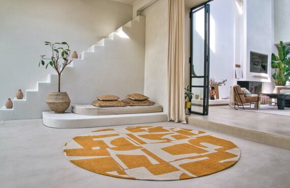 Louis De Poortere rug Craft Papercut 9367 Curry interior 1