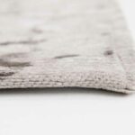 Louis De Poortere rug LX 8785 Mad Men Griff Concrete Jungle side