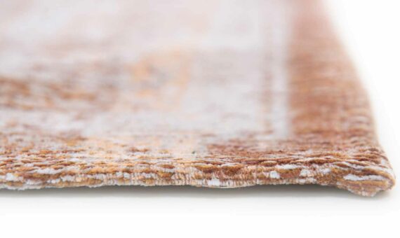 Louis De Poortere rug LX 9067 Fading World Medallion Salmon side