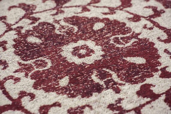 Louis De Poortere rug Antiquarian Suzani 9734 Zephyr zoom