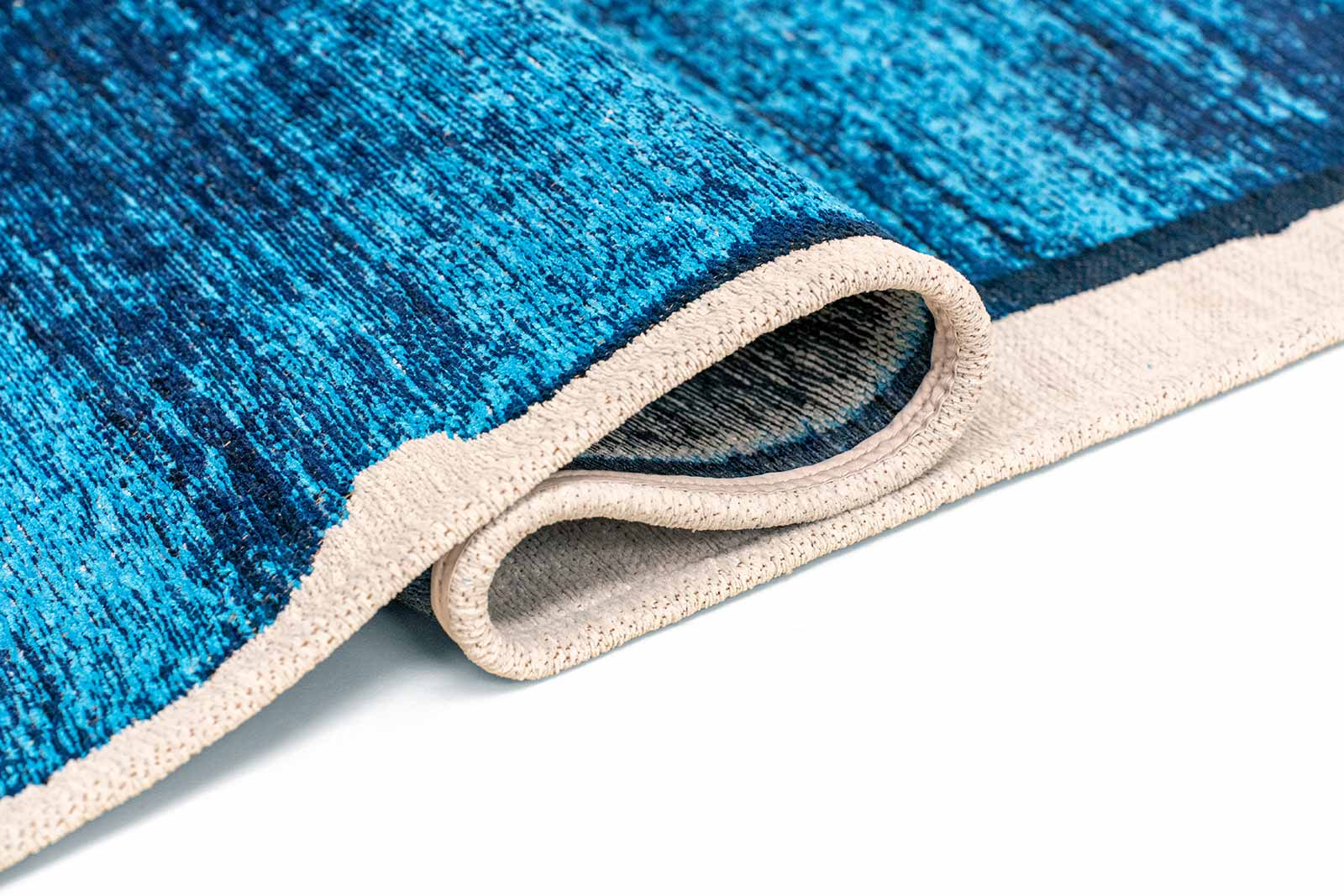Louis De Poortere rug Craft 2080 Brush Diva Blue fold