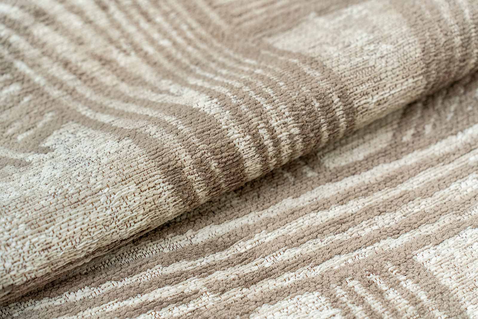 Louis De Poortere rug Meditation 2068 Kanji Dune 10