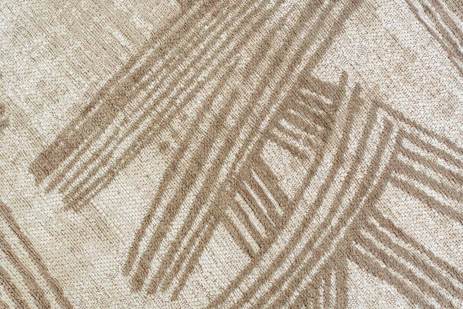 Louis De Poortere rug Meditation 2068 Kanji Dune 7