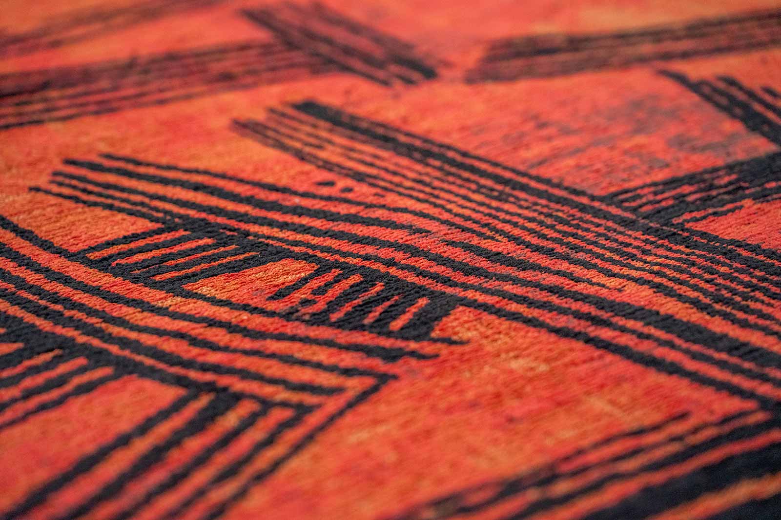 Louis De Poortere rug Meditation 2069 Kanji Ginger Chocolate zoom 3