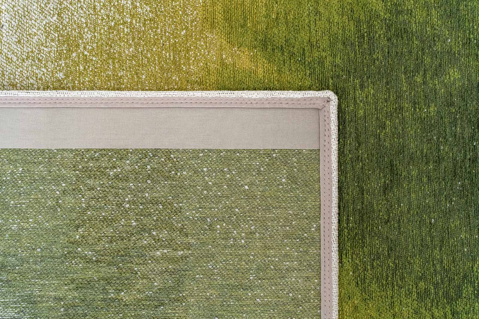 Louis De Poortere rug Meditation 2105 Drop Green Pepper back